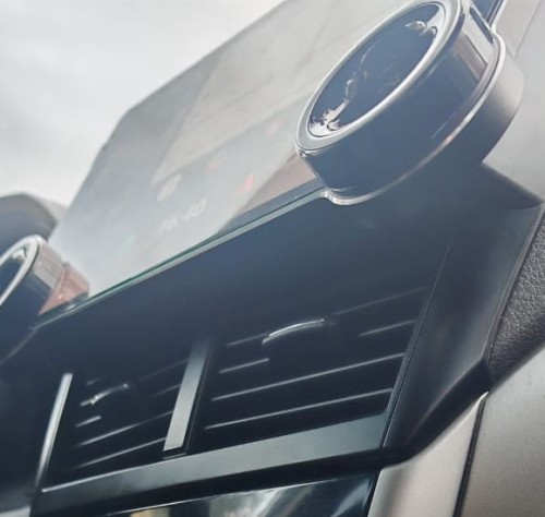 Автомагнитола RedPower 850 4/64 Гб 9 дюймов с крутилками (без рамки и проводки)