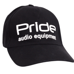 Pride Бейсболка черная с логотипом